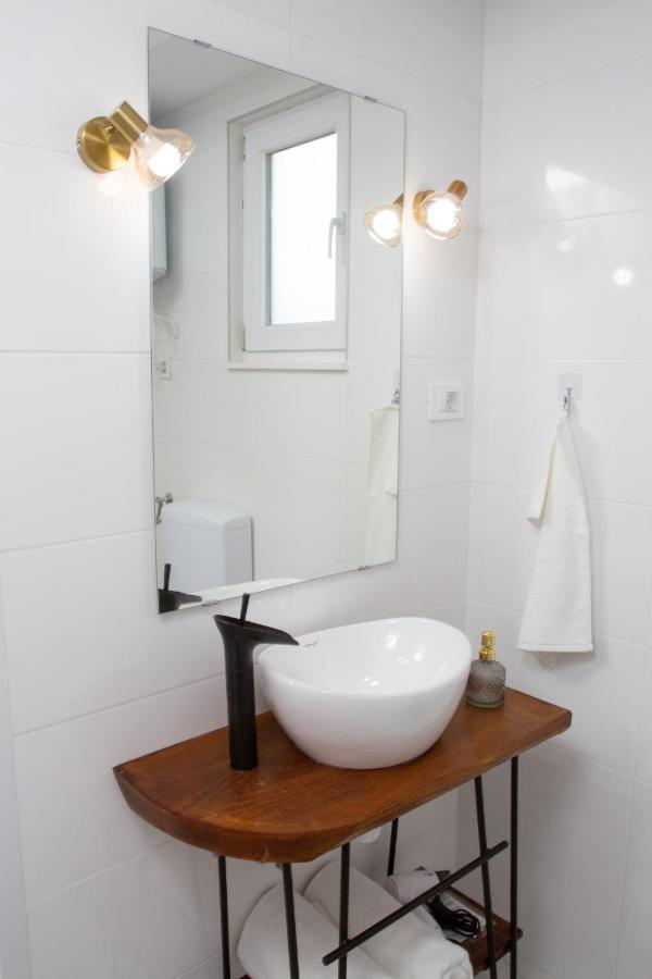 Vinea Suites Traù Esterno foto