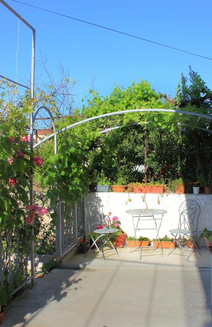 Vinea Suites Traù Esterno foto